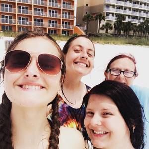 Meet your Posher, Taylor